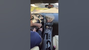 Audi R8 V10 spirited driving - manual.