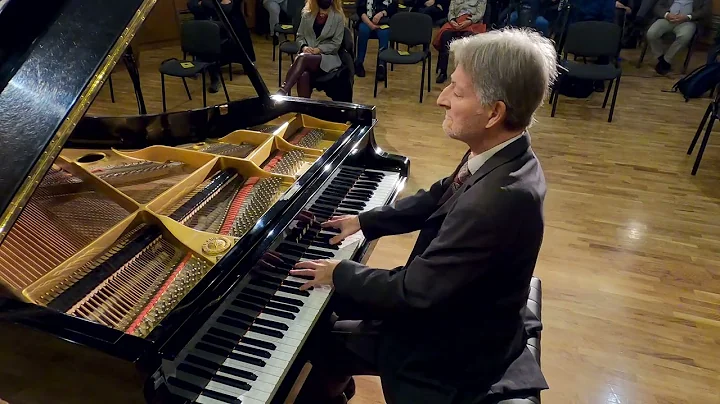 Chopin - Polonaise op. 26 No. 1 in C sharp minor -...
