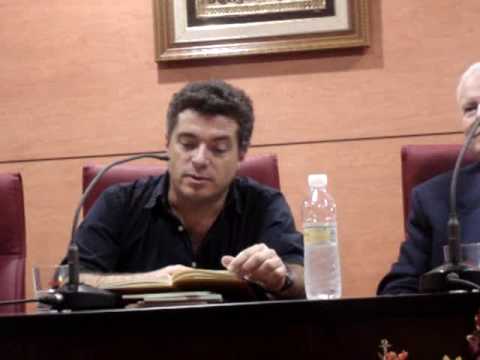 Álvaro García recita un poema YouTube