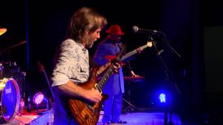 Geoff Achison and the Souldiggers - Little Big Men chords