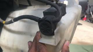 1999-2003 Lexus RX300/Toyota Harrier Windshield Washer Fluid Pump Install/replacement DIY 2000 Lexus Rx300 Windshield Washer Pump
