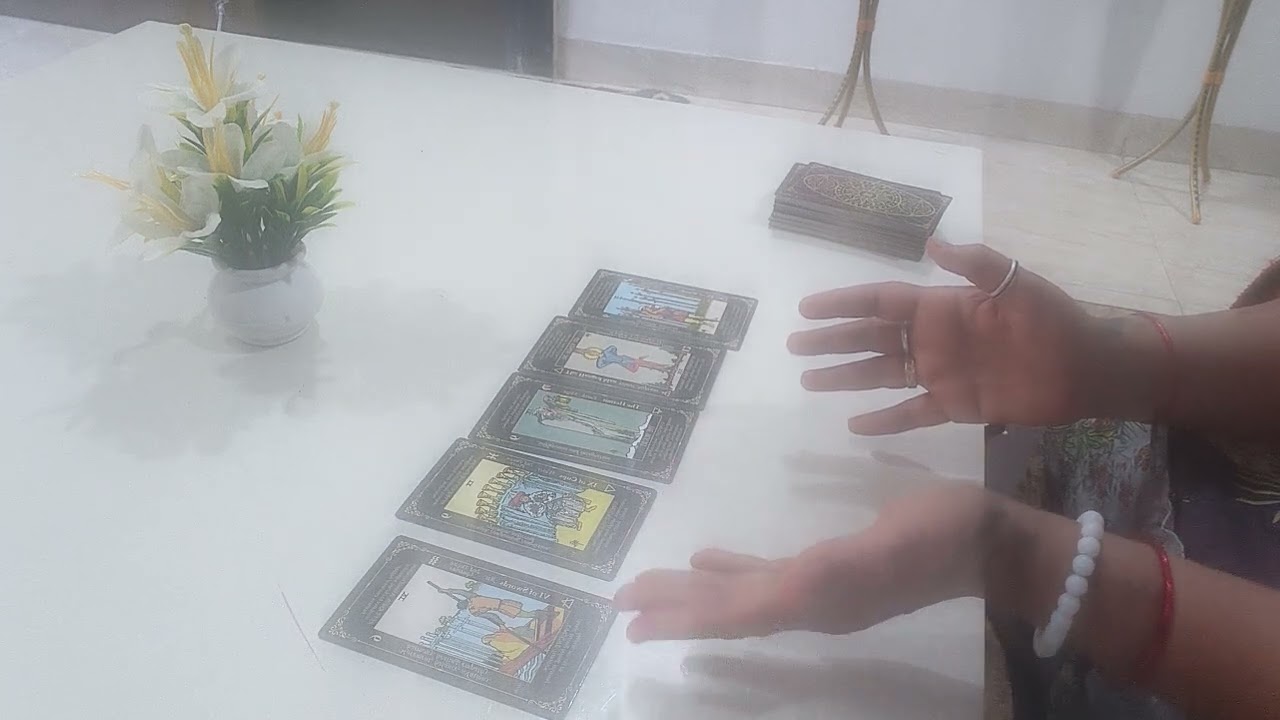 आपने आज तक जो भी फैसले लिए हैं, वो गलत नहीं थे। फिर आज इतना कंफ्यूज़ क्यों? ✨डिवाइन एनर्जी आपको 