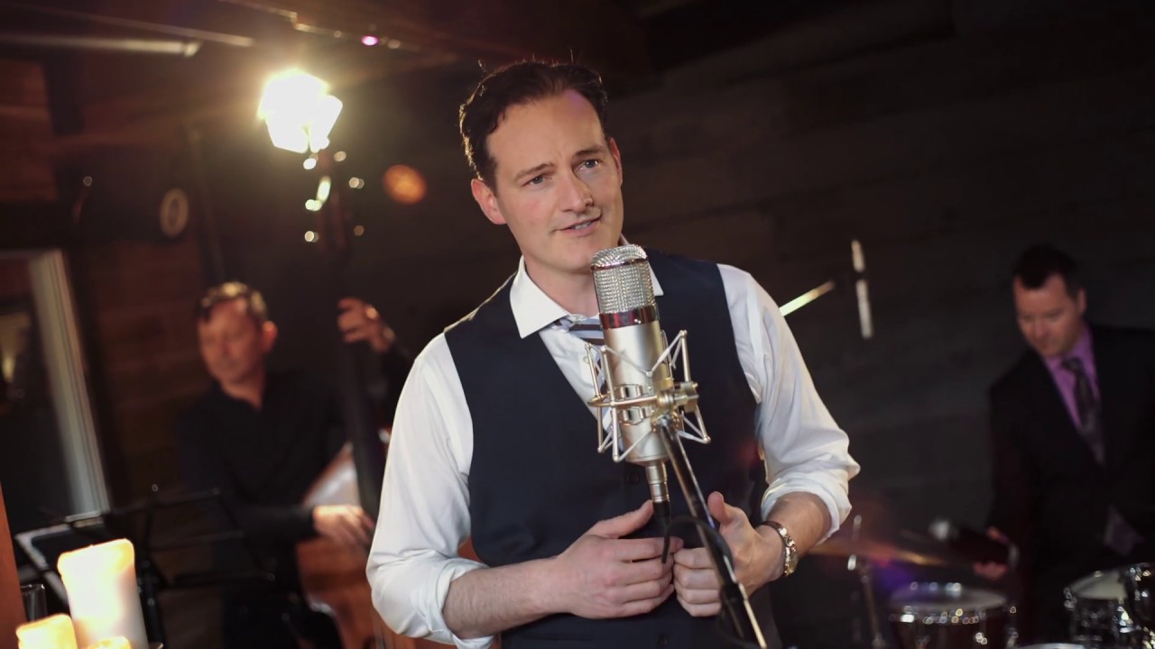 Can you Feel The Love Tonight - Lion King (Elton John Cover)