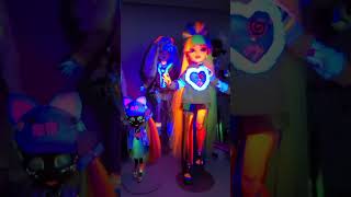 Blacklight + Dolls 😍 #uvlight #blacklight #dolls #dollshelf