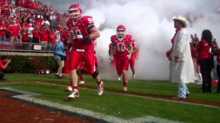 UH Football Team entrance