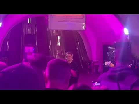 Bono &amp; Edge - With or without you (Live in Kyiv Subway 2022)