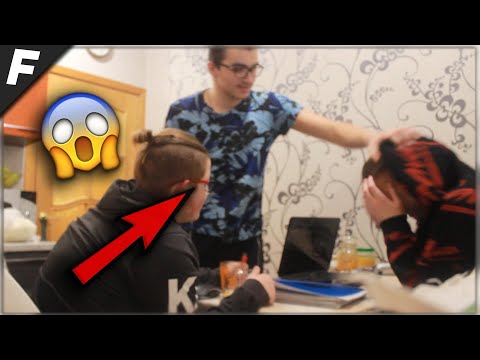 КОМПЬЮТЕРНЫЙ СЛЕСАРЬ (ДОМУШНИК) ПОЛУЧАЕТ ПО ЗАСЛУГАМ / ШОК!!!