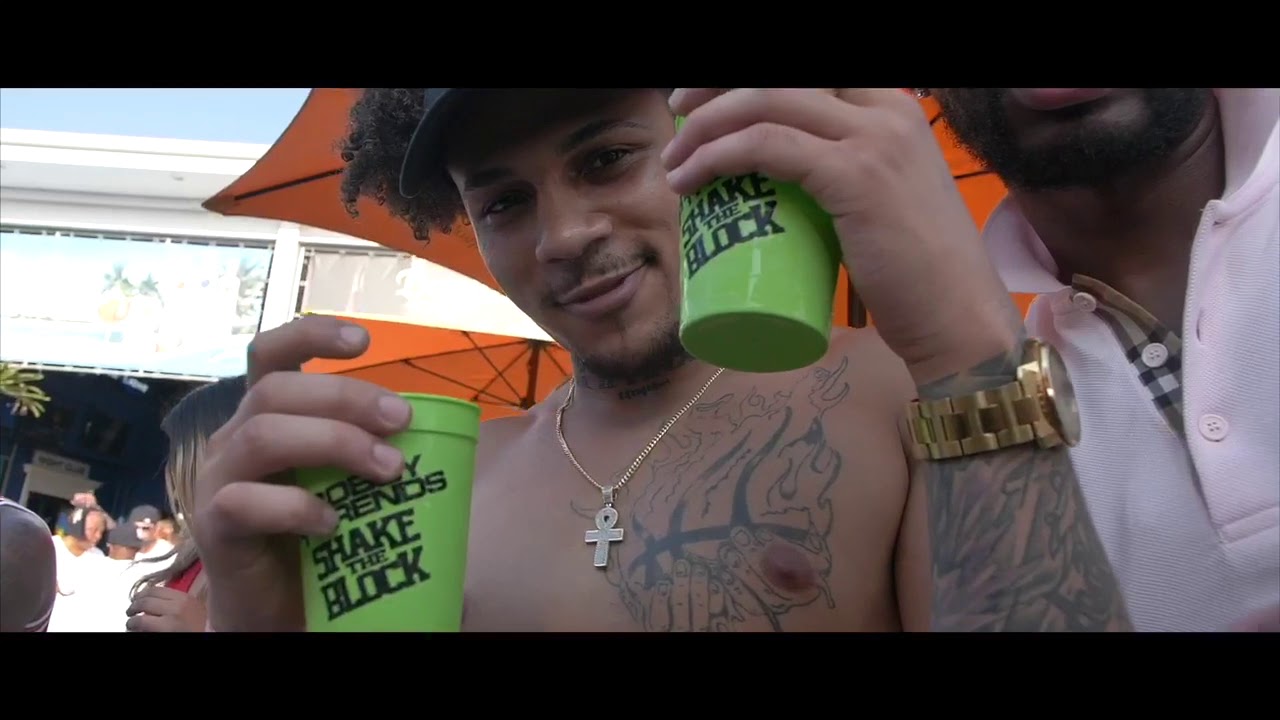 The Headliner Oasis Pool Party YouTube