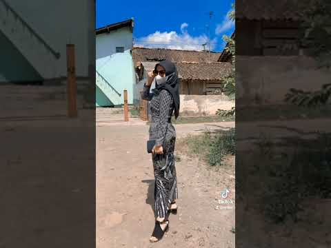 gadis jawa