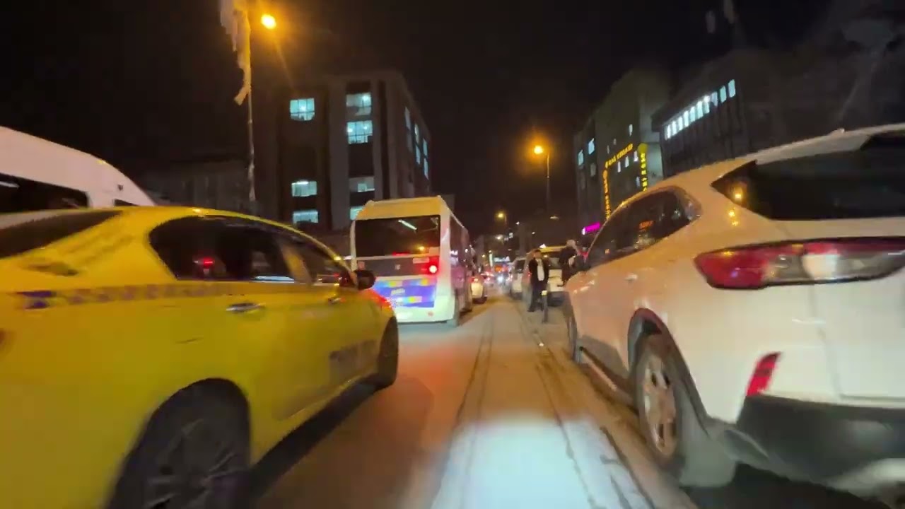 Mahmutbey Caddesi-Trafikte Sürüş-Mental Savaş 