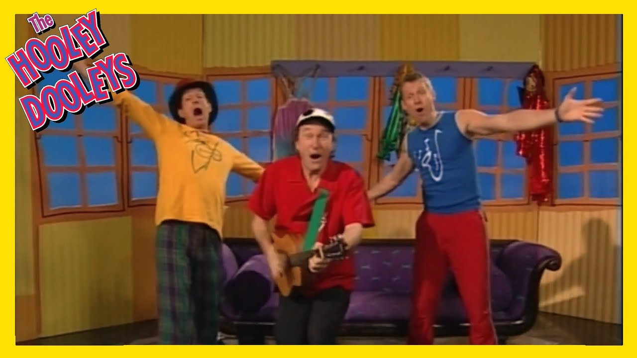 Stretch 🤸‍♂️ The Hooley Dooleys