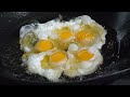 반숙 계란후라이 중화 볶음밥 / Fried egg on fried rice - Korean street food