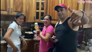 ? Cocinando para ir a compartir con una familia necesitada/ vean que Familia será