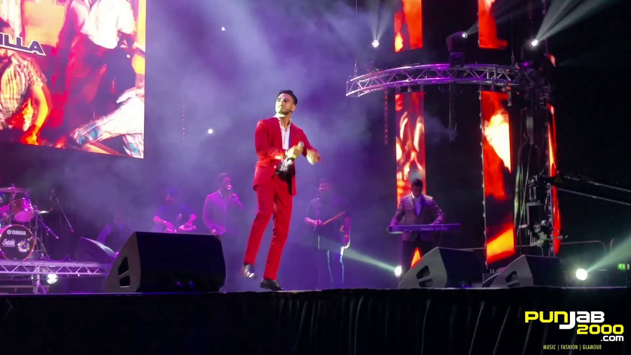 Kulwinder Billa LIVE - DJ VAJDA at Brit Asia TV World Music Awards 2015