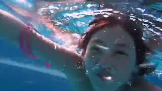 Download Lagu 佐山 彩香  プールでひとりあそび🐠💕 MP3