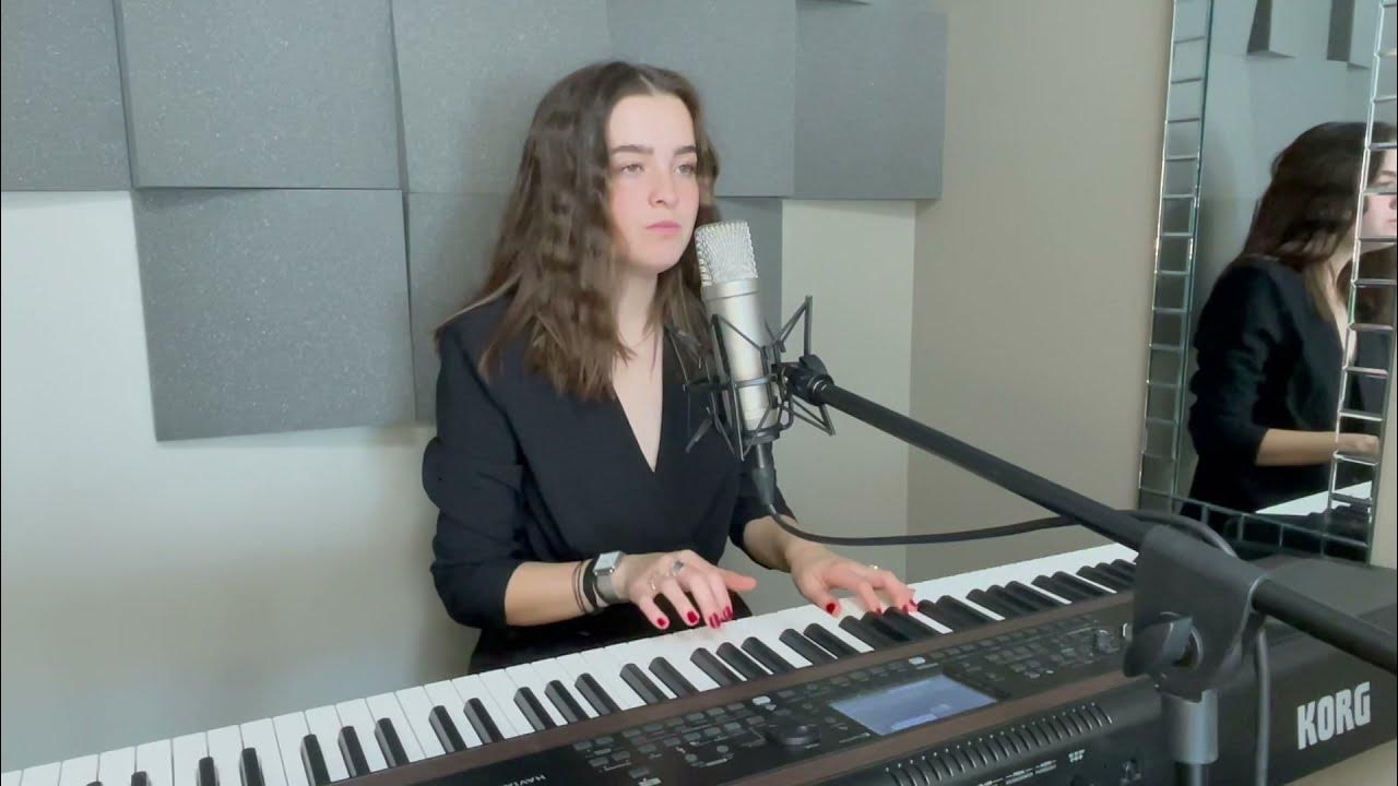 BUT I LOVE YOU / MAIS JE T’AIME - CAMILLE LELLOUCHE & GRAND CORPS MALADE - COVER BY CLAUDIA BUT I LOVE YOU / MAIS JE T’AIME - CAMILLE LELLOUCHE & GRAND CORPS MALADE - COVER BY CLAUDIA