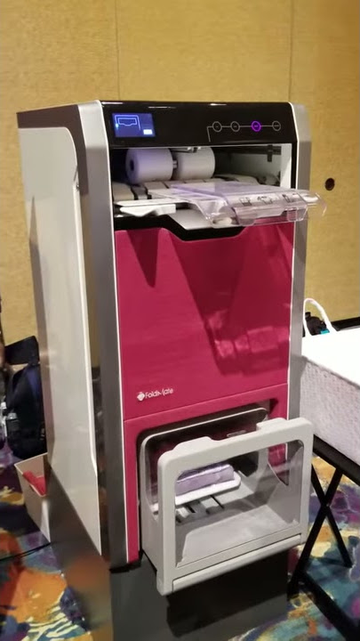 Foldimate's laundry folding robot