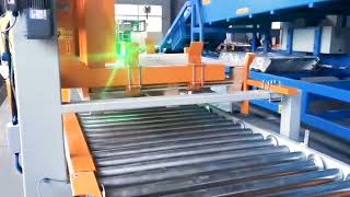 Empty Pallet Stacker with Roller Conveyor