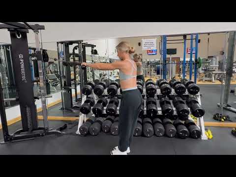 Upper Back Rope Pull Apart