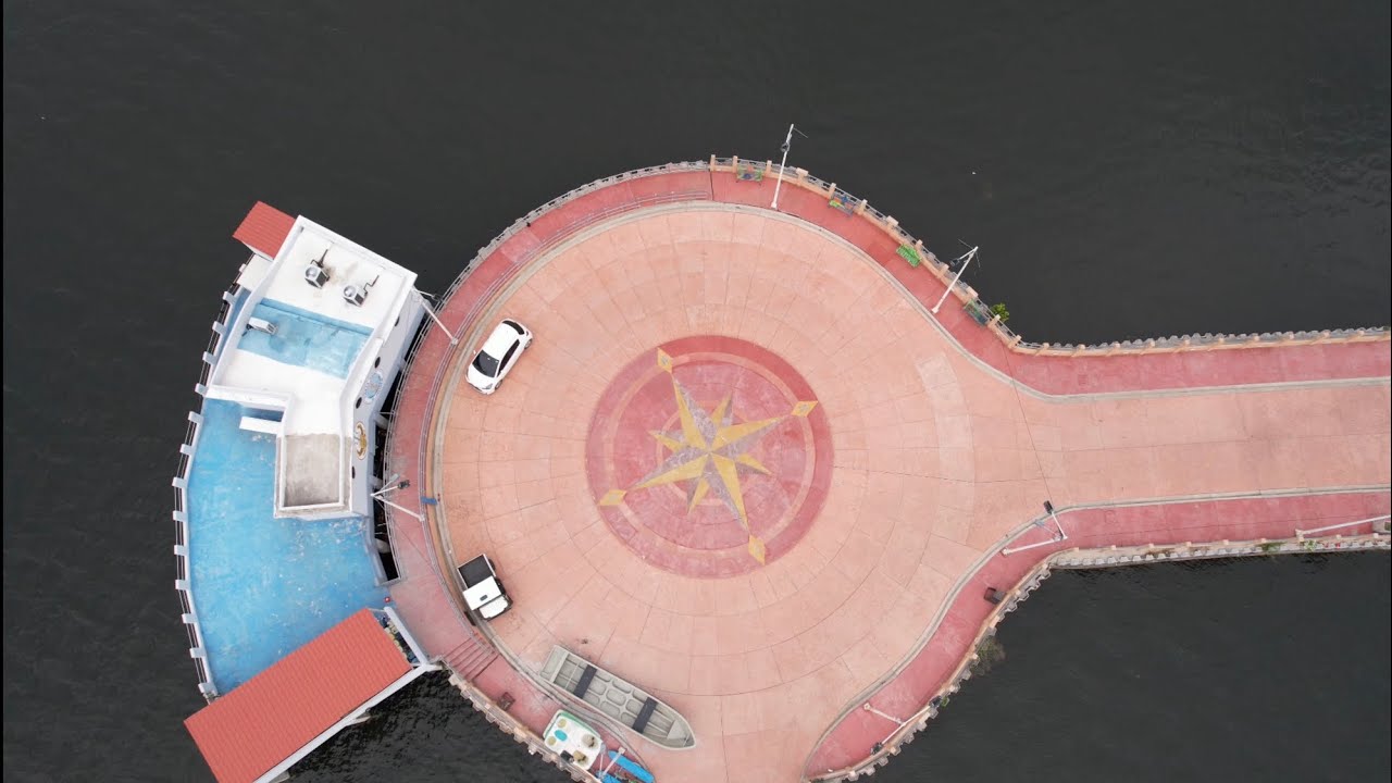 Restaurante Flotante🏖️ en Puerto El Triunfo, Usulutan. 