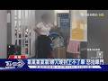 晚到還說台鐵錯!婦人「拍車門」控車不等　與站務人員起爭執｜TVBS新聞 @TVBSNEWS01