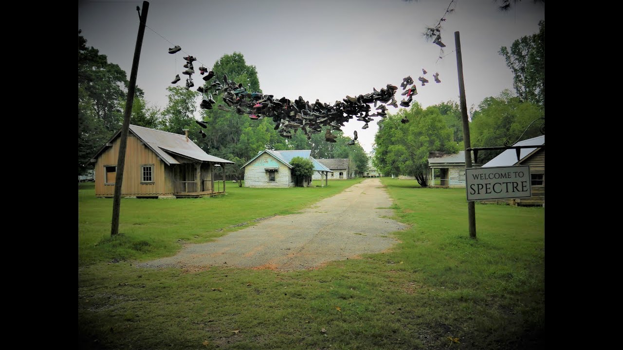 Αποτέλεσμα εικόνας για big fish movie set abandoned