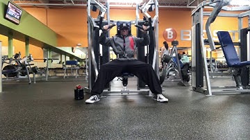 Hammer Strength Incline Press utilizing Rest-Pause