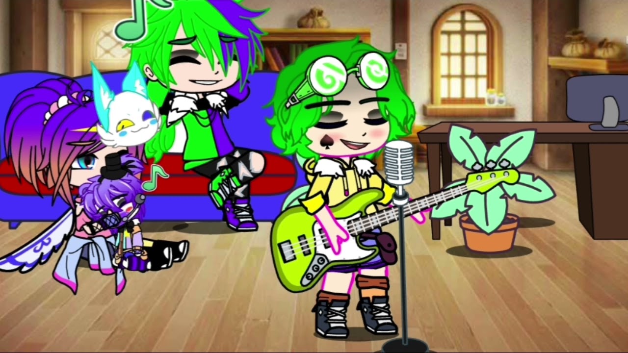 Вару умеет играть на гитаре 