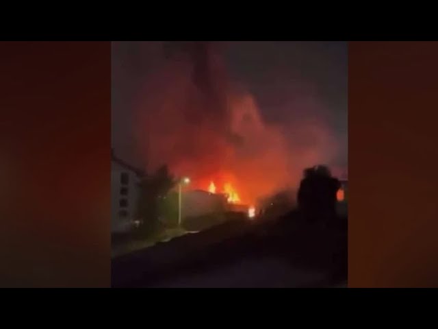 Ikki yigit va bir qiz retro porno