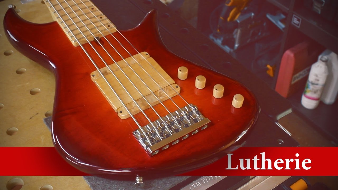 COMMENT CHANGER LES CORDES DE SA BASSE - LUTHERIE  🎸🎸