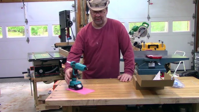 100W LCD Display Cordless Hot Melt Glue Gun Powered by Makita