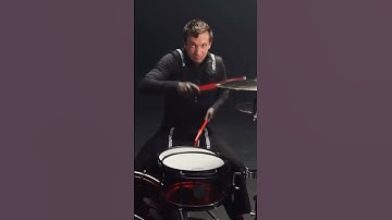 TYLER PLAYING DRUMS #twentyonepilots #tylerjoseph #joshdun #thecontract #breach #drums #funny