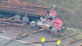 Crazy IDIOT Logging Truck Driver Fail Compilation - Insane Big Truck Gone Wrong