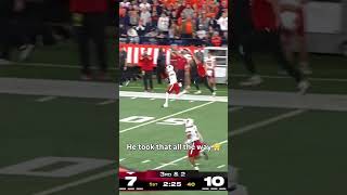 Weaving through the traffic 🥶 #louisville #accfootball #collegefootball