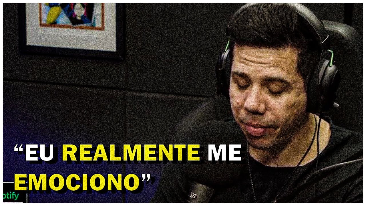 MUCA SE EMOCIONA COM A GABILY CANTANDO