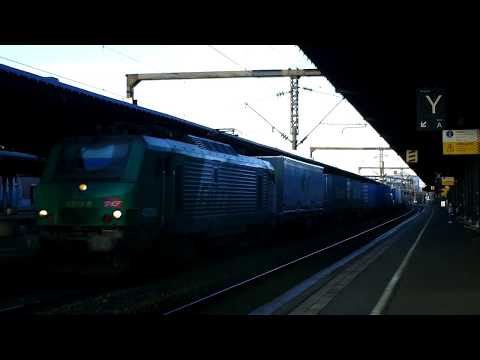 Passage d'un train de FRET en gare de Colmar