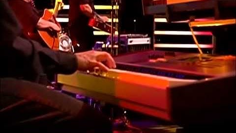 Travis Tritt - Modern Day Bonnie and Clyde