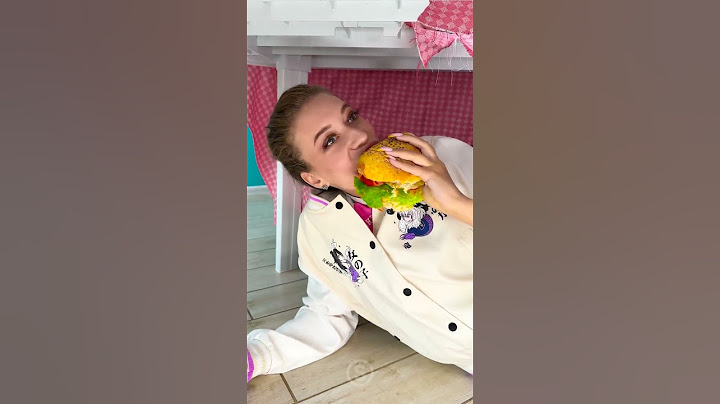 Stealing Food Under the Table Prank! 🍴😆🕵️‍♂️