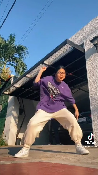 Booty Wurk - Niana Guerrero TikTok