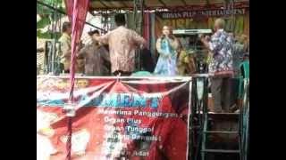 KEMBANG TANJUNG, Nia Asonia