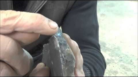 Producing a flake suitable for making a flint arrowhead~1