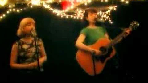 Rose Melberg with Andrea Vaughn "Irene" (live)