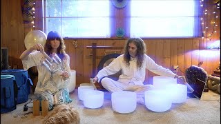 Crystal Healing Sound Bath - Strengthening The Aura - Crystal Singing Bowls