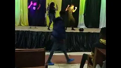 NANDY - NIMEKUZOEA DANCE VIDEO / DWE