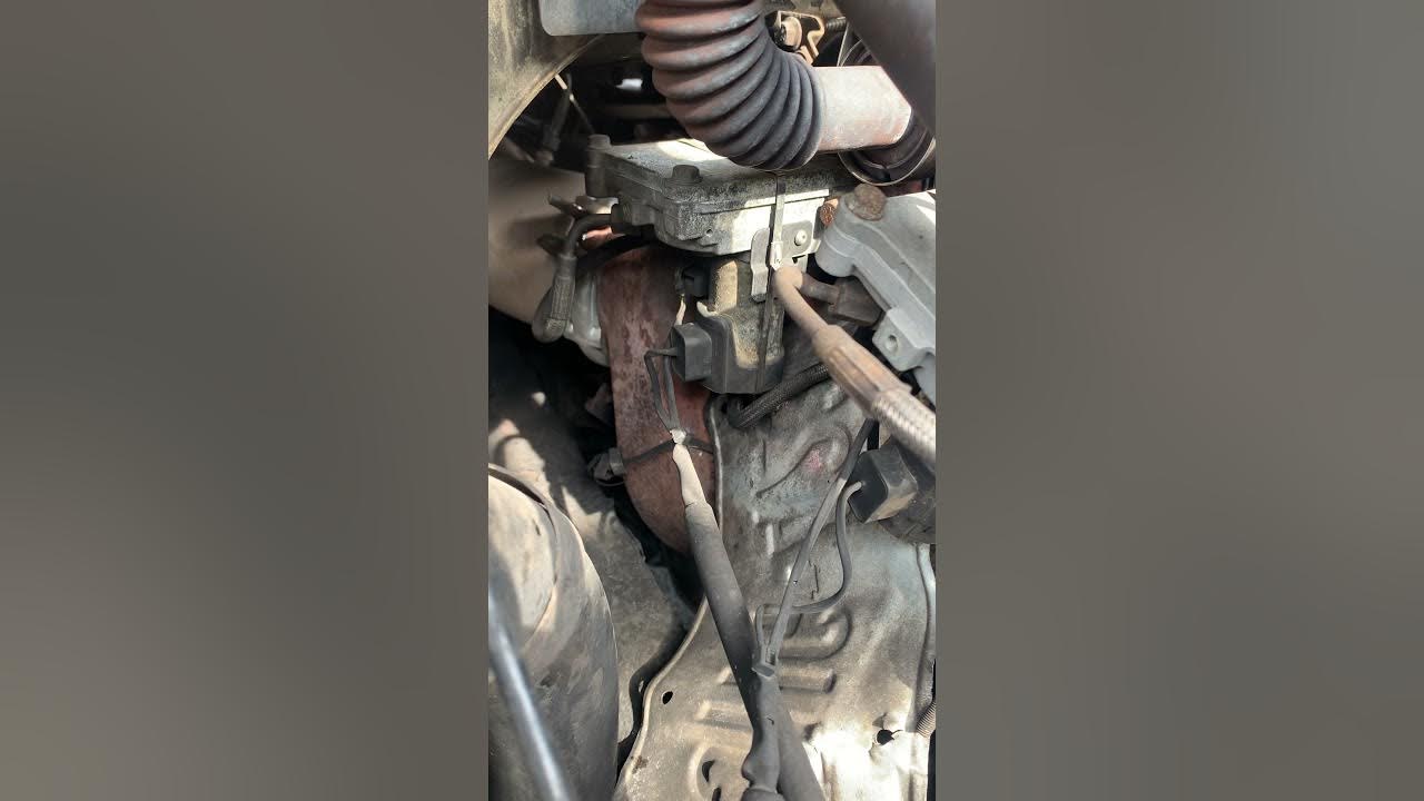 Volvo d12 EGR valve issue found and fixed YouTube