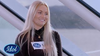 Kaja, tantebarnet til Mia Gundersen synger Robyn og får 3 ja på Hurtigruten! | Idol Norge 2020