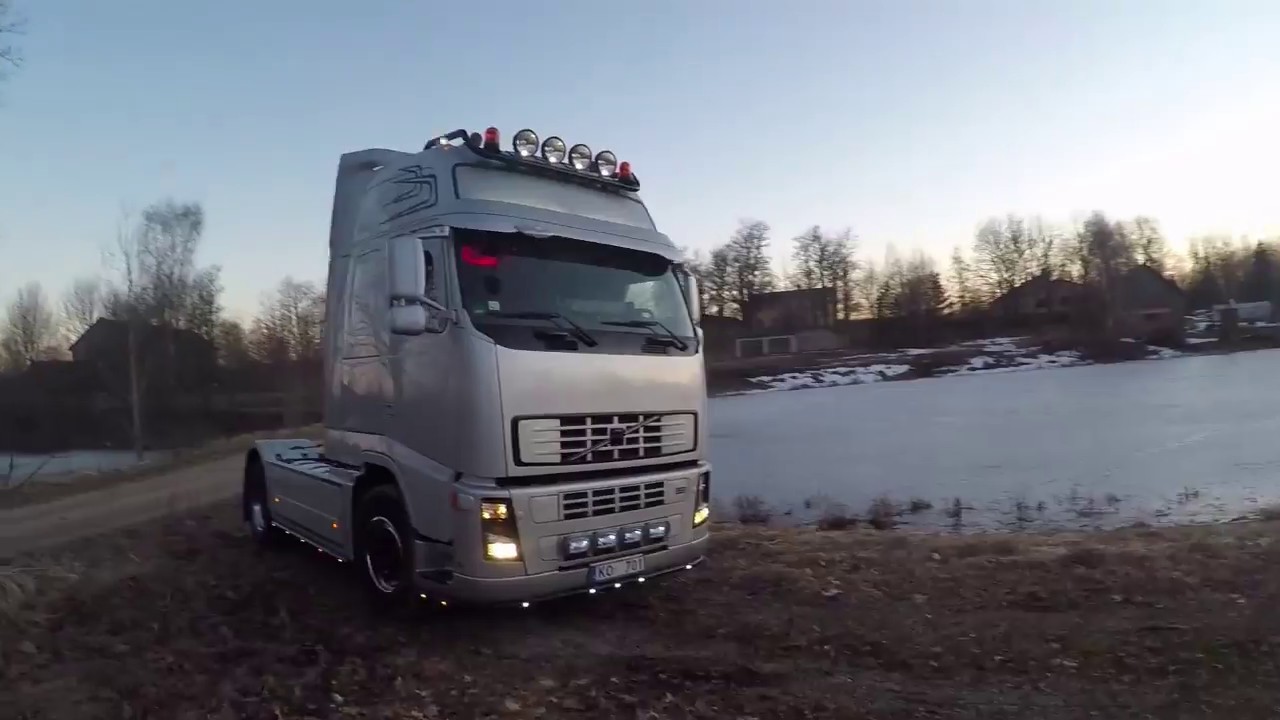 MAN TGX в сервис, показываю Volvo FH13 (ENG subs) MAN TGX в сервис, показываю Volvo FH13 (ENG subs)