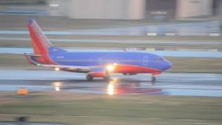 Southwest Airlines Boeing 737-300 N627Sw Takeoff From Pdx