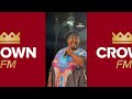 Khadija koppa Akipafomu live katika stage ya Crown Media