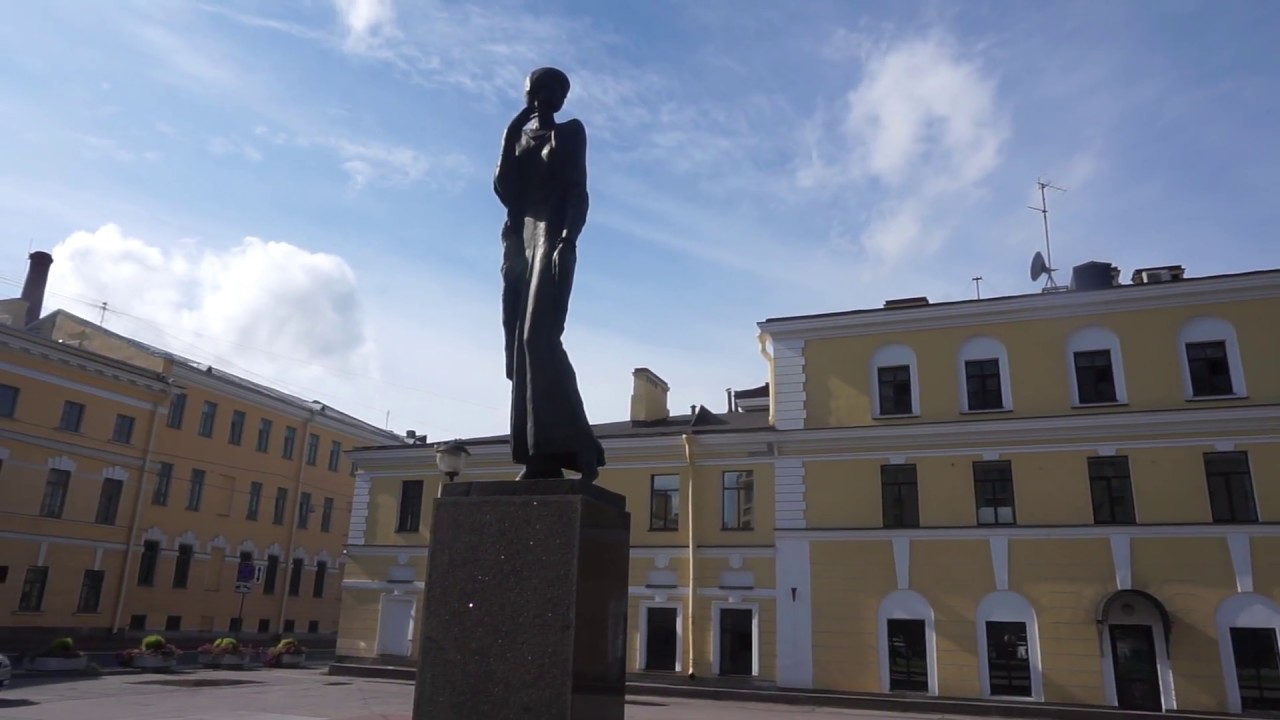 Памятник ахматовой в санкт петербурге